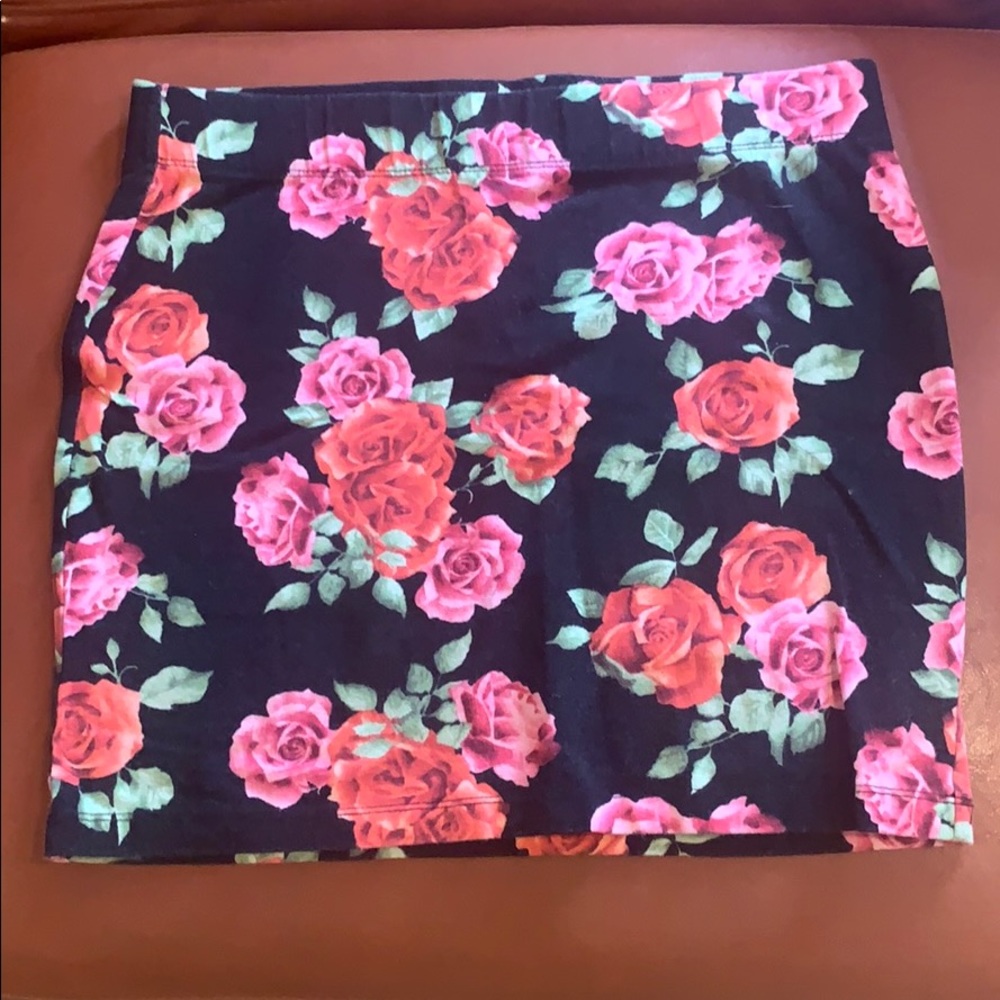 High waist mini skirt